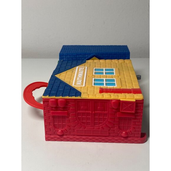 Fisher Price THOMAS TRAIN TAKE N PLAY MAITHWAITE FOLDING PLAYSET 2009 - Picture 7 of 16